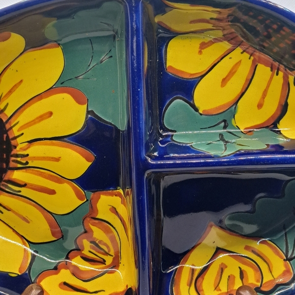 Talavera Pottery Mexician Sunflower Dush - Picture 3 of 7